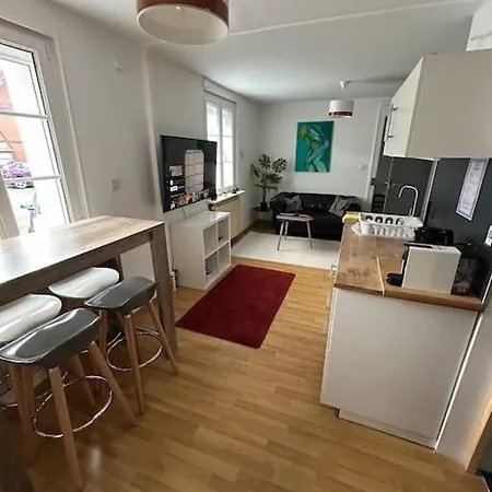 évasion Jacuzzi Sauna Cinéma * Eckbolsheim