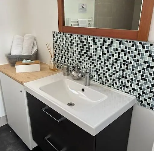 Evasion Jacuzzi Sauna Cinema Eckbolsheim